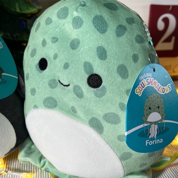SQUISHMALLOWS BUNDLE 7.5" Under the Sea! Marybeth, Kai and Forina - Picture 4 of 10